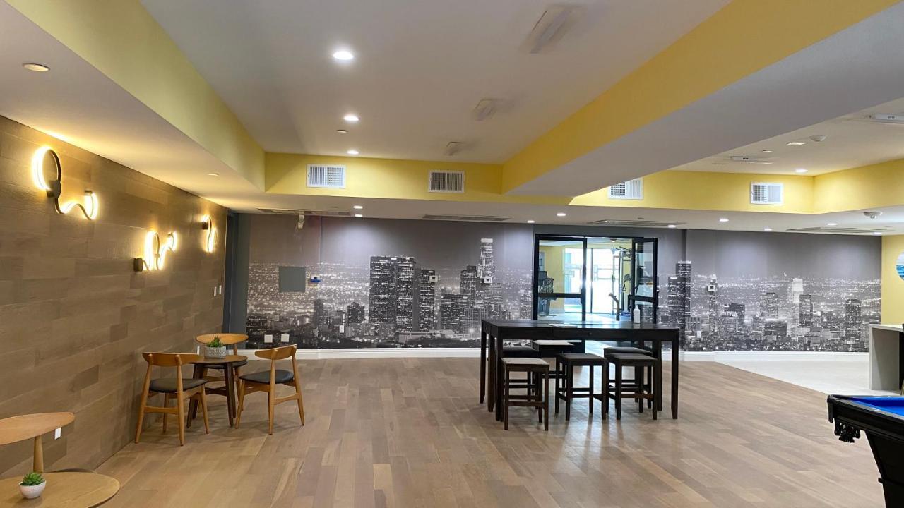 Appartamento Gorgeous With Parking In Ktown La